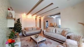 Elmas’tan Akdeniz Mah. Merkezi Konumda Doğalgazlı Ara Kat 3+1