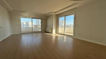 Elmas'tan Marka Projede Deniz Manzaralı Bağımsız Geniş 3+1