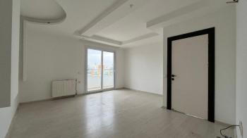 Elmas’tan Akdeniz Mah.’de Deniz Manzaralı Bağımsız 3+1