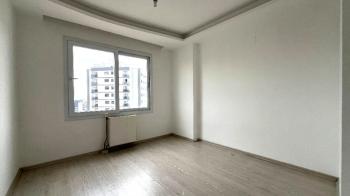 Elmas’tan Akdeniz Mah.’de Deniz Manzaralı Bağımsız 3+1