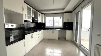 Elmas’tan Akdeniz Mah.’de Deniz Manzaralı Bağımsız 3+1