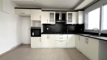 Elmas’tan Akdeniz Mah.’de Deniz Manzaralı Bağımsız 3+1