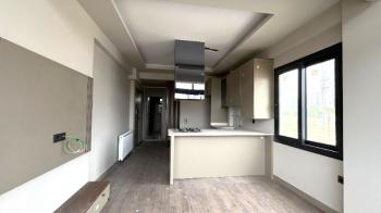 Elmas’tan 75.Yıl Mah.’de Site İçinde Yatırımlık Sıfır 1+1