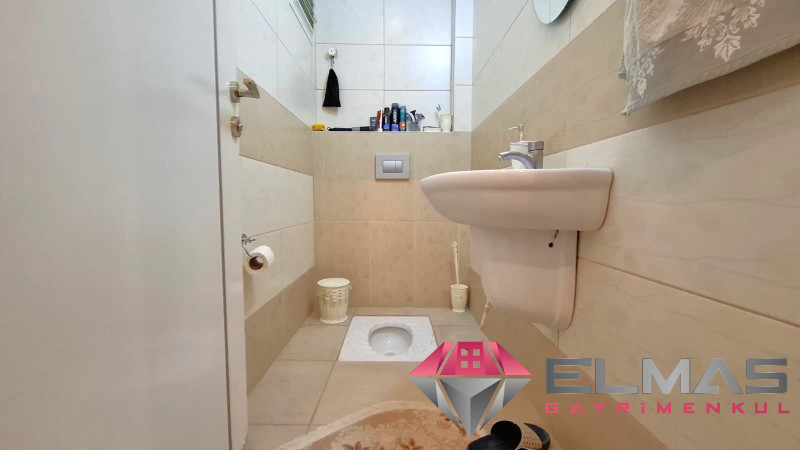 Elmas’tan Akdeniz Mah. Merkezi Konumda Doğalgazlı Ara Kat 3+1