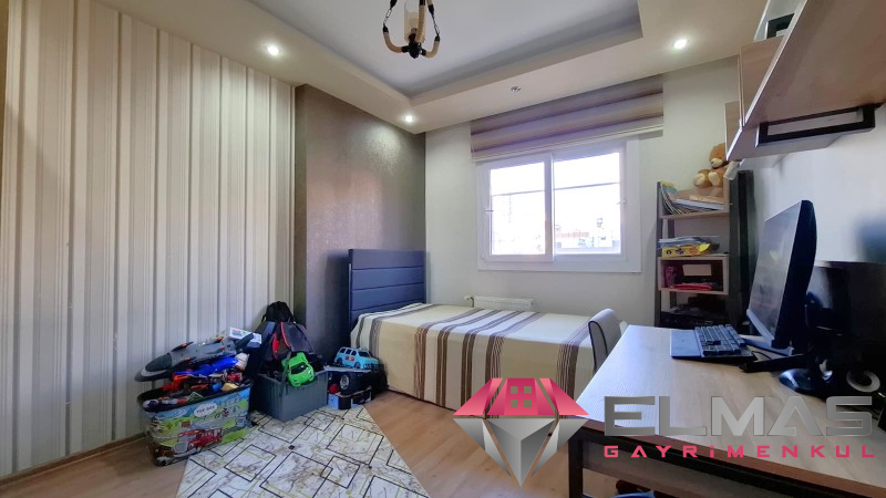 Elmas’tan Akdeniz Mah. Merkezi Konumda Doğalgazlı Ara Kat 3+1