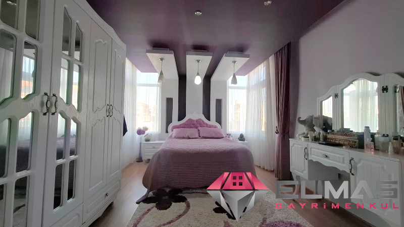 Elmas’tan Akdeniz Mah. Merkezi Konumda Doğalgazlı Ara Kat 3+1