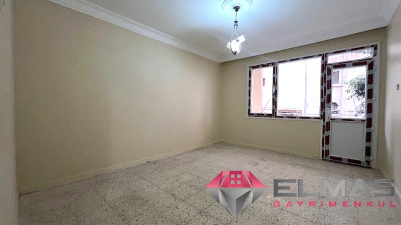 Elmas’tan Akdeniz Mah.’de Site İçi Geniş Metrajlı 3+1