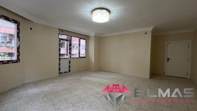 Elmas’tan Akdeniz Mah.’de Site İçi Geniş Metrajlı 3+1