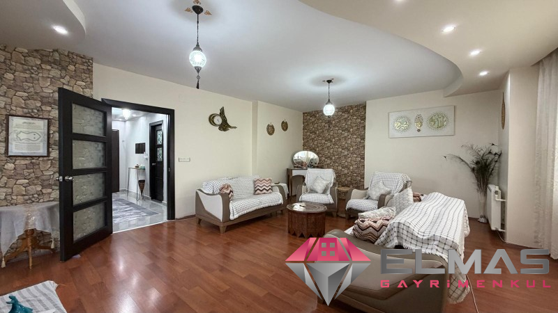 Elmas’tan Yeni Mahalle’de Doğalgazlı Geniş Metraj Bağımsız 3+1