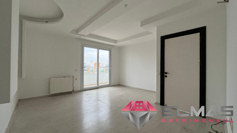 Elmas’tan Akdeniz Mah.’de Deniz Manzaralı Bağımsız 3+1