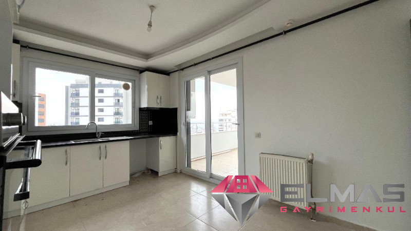 Elmas’tan Akdeniz Mah.’de Deniz Manzaralı Bağımsız 3+1