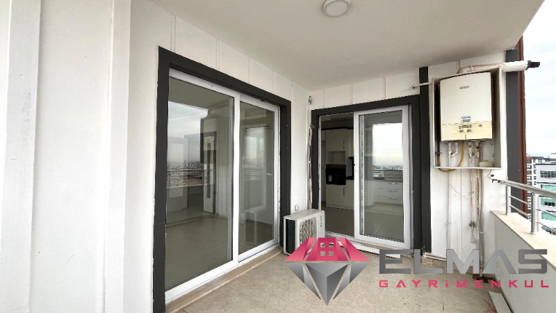 Elmas’tan Akdeniz Mah.’de Deniz Manzaralı Bağımsız 3+1