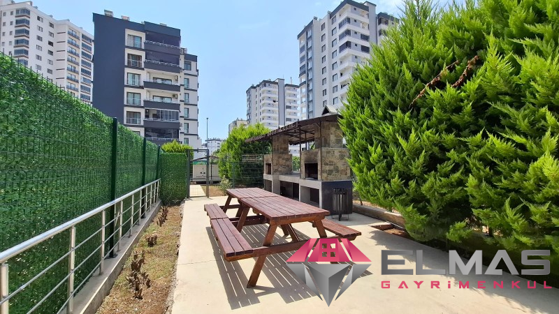 Elmas’tan Akdeniz Mah.’de Deniz Manzaralı Bağımsız 3+1