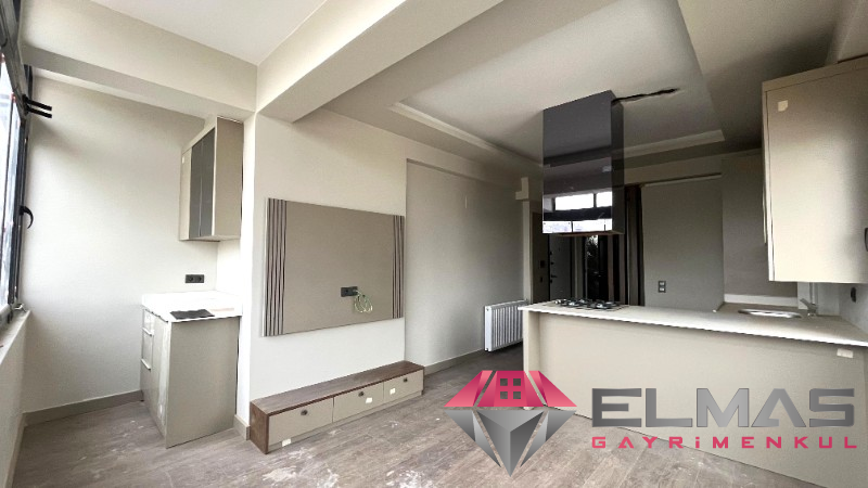 Elmas’tan 75.Yıl Mah.’de Site İçinde Yatırımlık Sıfır 1+1