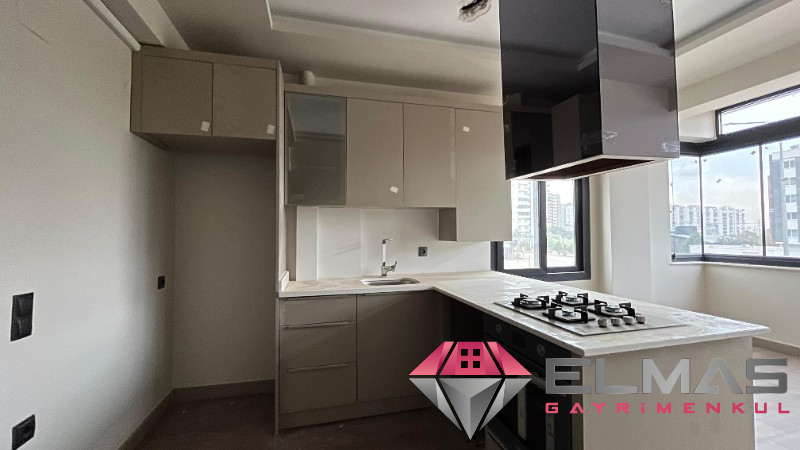 Elmas’tan 75.Yıl Mah.’de Site İçinde Yatırımlık Sıfır 1+1