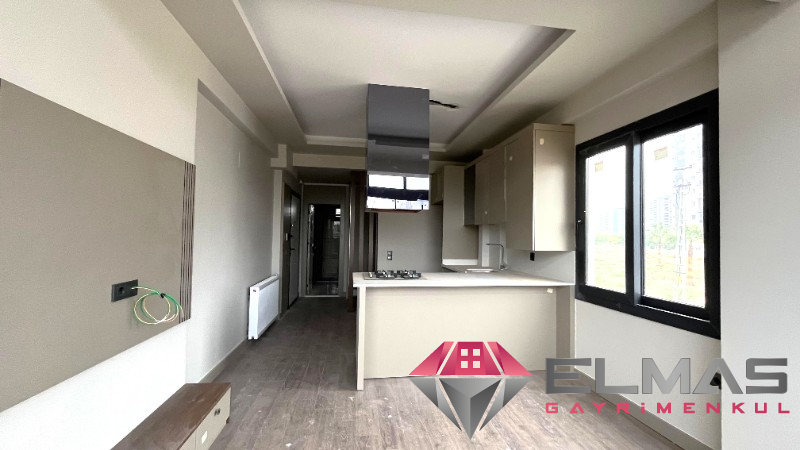 Elmas’tan 75.Yıl Mah.’de Site İçinde Yatırımlık Sıfır 1+1