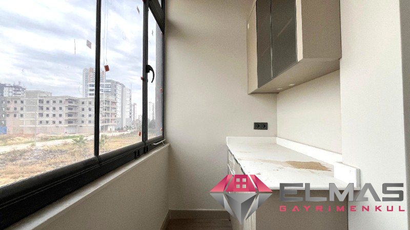 Elmas’tan 75.Yıl Mah.’de Site İçinde Yatırımlık Sıfır 1+1