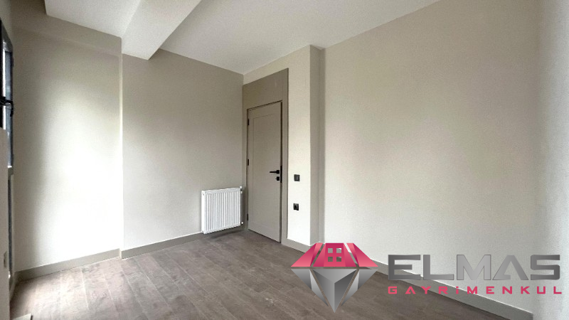 Elmas’tan 75.Yıl Mah.’de Site İçinde Yatırımlık Sıfır 1+1