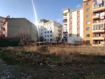 GÜVENAY - ÇORUM GÜLABİBEY MAH.KAFKASEVLER MEVKİİ 324M2 KONUT ARSASI