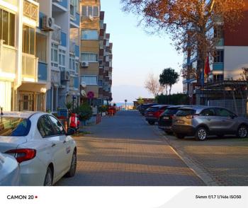 MUDANYA GÜZELYALI YALI'DA, SAHİLE YAKIN MERKEZİ NOKTADA DENİZ GÖRÜR MOBİLYALI KİRALIK 2+1 KİRALIK DAİRE