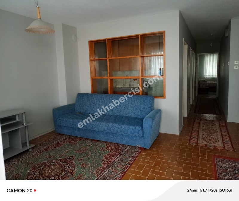 MUDANYA GÜZELYALI YALI'DA, SAHİLE YAKIN MERKEZİ NOKTADA DENİZ GÖRÜR MOBİLYALI KİRALIK 2+1 KİRALIK DAİRE