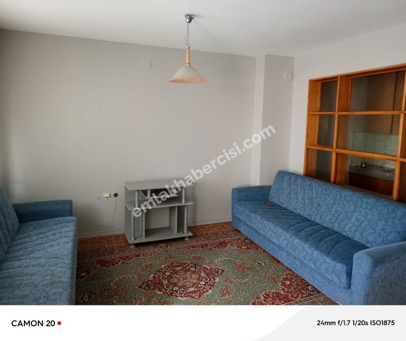 MUDANYA GÜZELYALI YALI'DA, SAHİLE YAKIN MERKEZİ NOKTADA DENİZ GÖRÜR MOBİLYALI KİRALIK 2+1 KİRALIK DAİRE