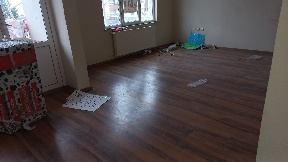 BEŞİKDÜZÜ MERKEZDE KİRALIK 2+1 DAİRE