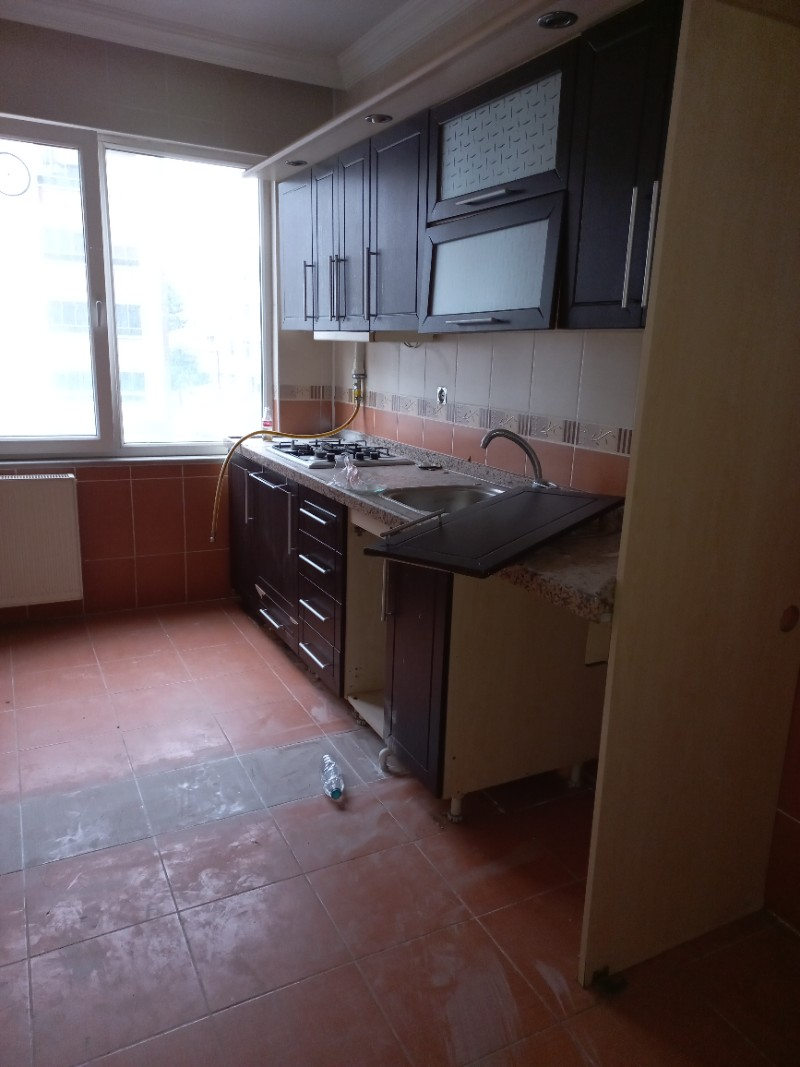 BEŞİKDÜZÜ MERKEZDE KİRALIK 2+1 DAİRE