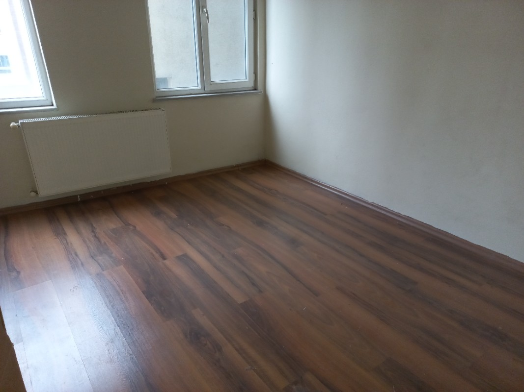 BEŞİKDÜZÜ MERKEZDE KİRALIK 2+1 DAİRE