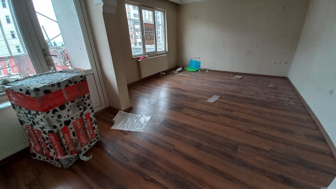 BEŞİKDÜZÜ MERKEZDE KİRALIK 2+1 DAİRE