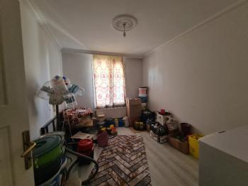 İLHANLIDA  DEDELİBAĞ  CAMİ ÜSTÜ 2+1 SAT KOMBİLİ DAİRE