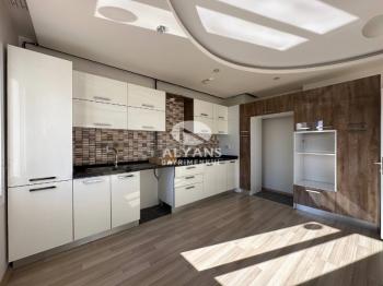 ALYANS'TAN TOROSLAR'IN EN GÖZDE SEMTİNDE SİTE İÇİ LÜKS GENİŞ 4+1