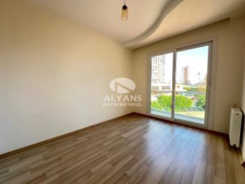 ALYANS'TAN TOROSLAR'IN EN GÖZDE SEMTİNDE SİTE İÇİ LÜKS GENİŞ 4+1