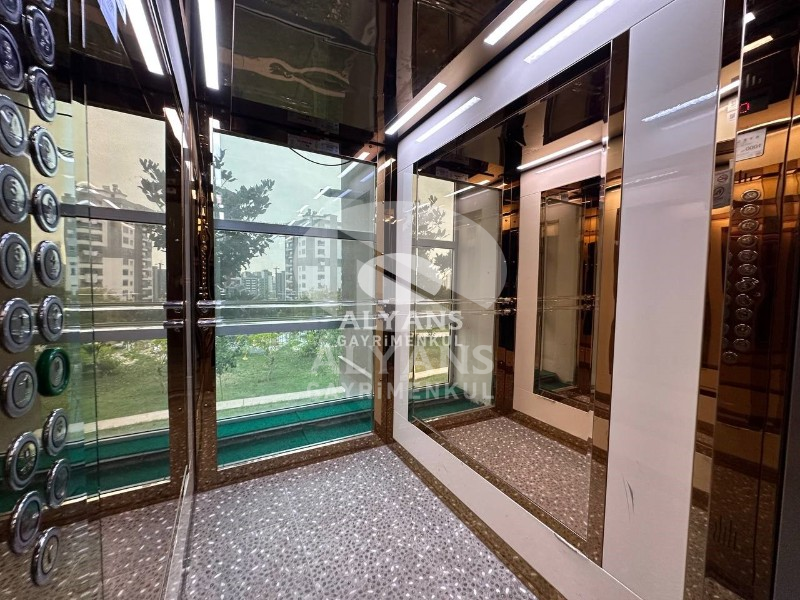 ALYANS'TAN TOROSLAR'IN EN GÖZDE SEMTİNDE SİTE İÇİ LÜKS GENİŞ 4+1