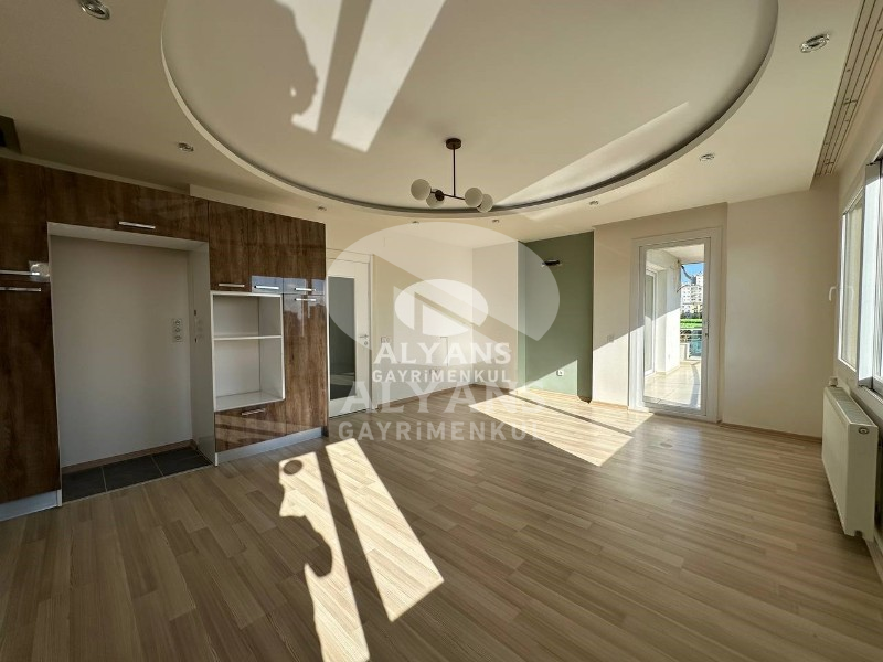 ALYANS'TAN TOROSLAR'IN EN GÖZDE SEMTİNDE SİTE İÇİ LÜKS GENİŞ 4+1