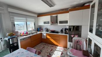 Lefkoşa Ortaköy Bölgesinde Satılık Full Eşyalı 3+1 Türk Koçanlı Daire 