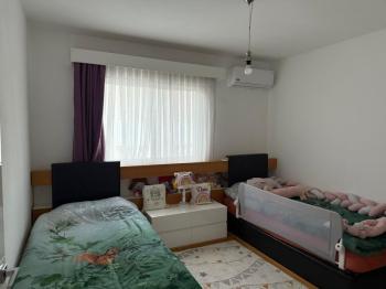 Lefkoşa Ortaköy Bölgesinde Satılık Full Eşyalı 3+1 Türk Koçanlı Daire 