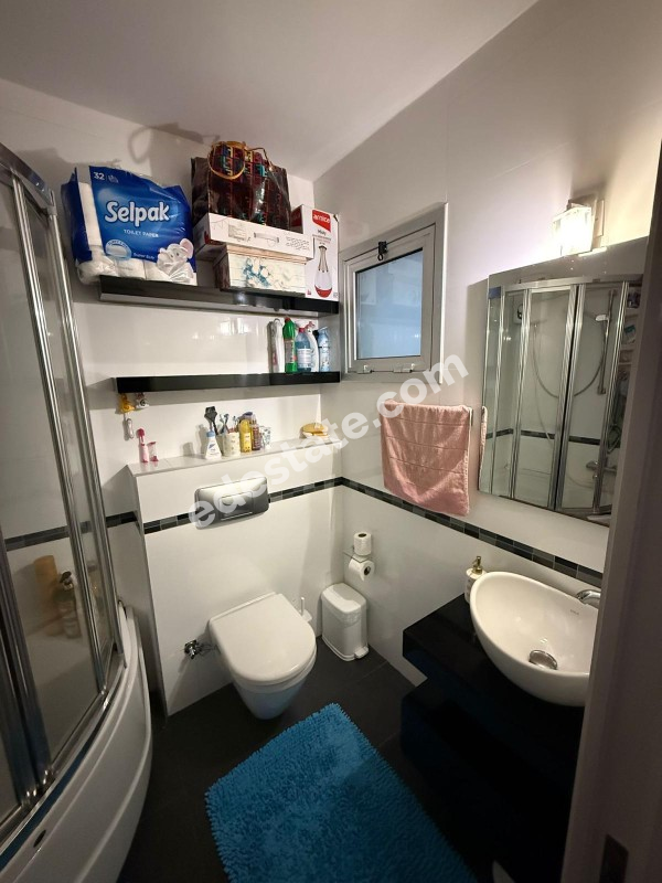 Lefkoşa Ortaköy Bölgesinde Satılık Full Eşyalı 3+1 Türk Koçanlı Daire 