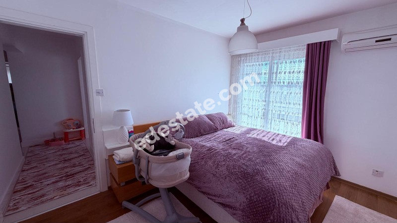 Lefkoşa Ortaköy Bölgesinde Satılık Full Eşyalı 3+1 Türk Koçanlı Daire 