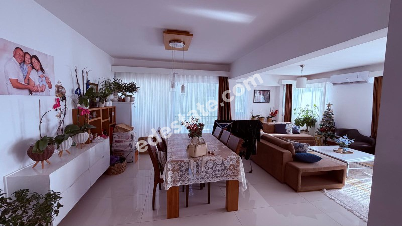 Lefkoşa Ortaköy Bölgesinde Satılık Full Eşyalı 3+1 Türk Koçanlı Daire 
