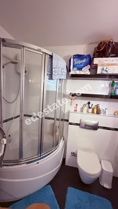 Lefkoşa Ortaköy Bölgesinde Satılık Full Eşyalı 3+1 Türk Koçanlı Daire 