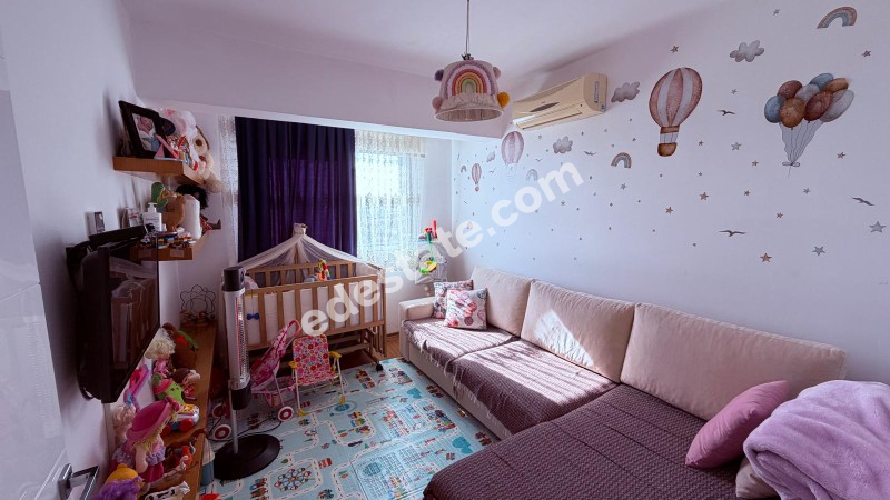 Lefkoşa Ortaköy Bölgesinde Satılık Full Eşyalı 3+1 Türk Koçanlı Daire 