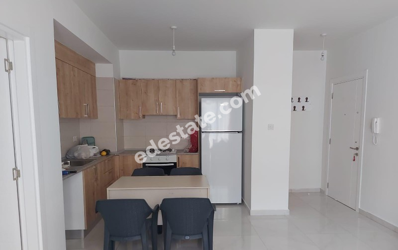 Lefkoşa Gönyeli'de Full Eşyalı AYLIK ÖDEMELİ Kiralık  2+1 Daire 