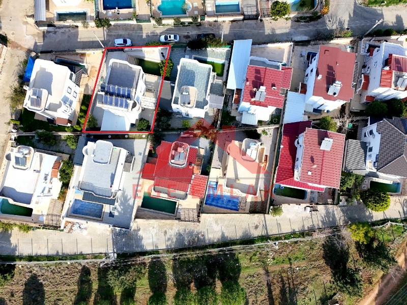 Didim Yeşilkent’te Satılık Eşyalı Villa 4+1 Villa