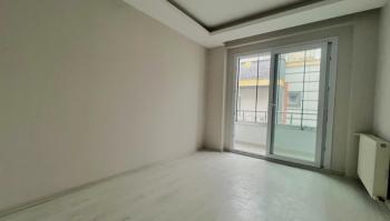 Elmas’tan Hürriyet Mah.’de  Doğalgazlı Kullanışlı 2+1