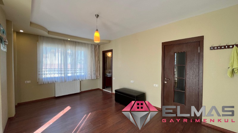 Elmas’tan Viranşehir’de Deniz Manzaralı Doğalgazlı Geniş Ferah 4+1