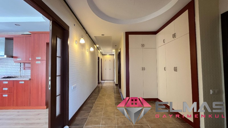 Elmas’tan Viranşehir’de Deniz Manzaralı Doğalgazlı Geniş Ferah 4+1