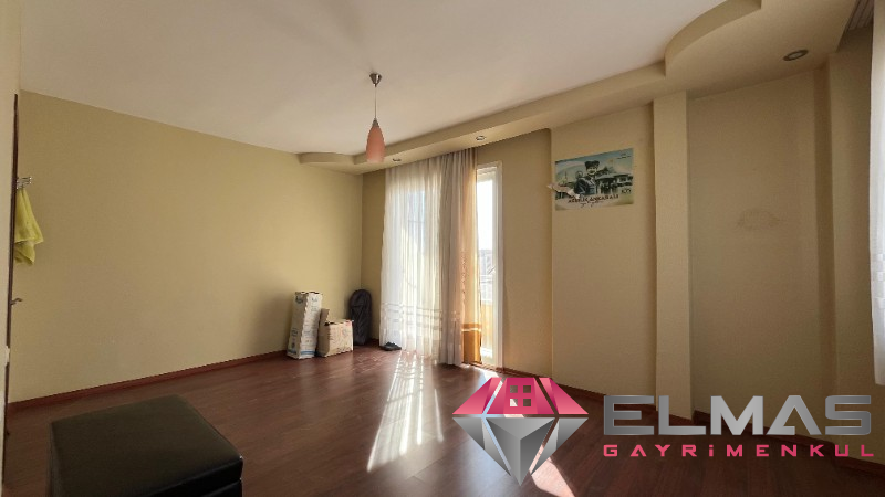 Elmas’tan Viranşehir’de Deniz Manzaralı Doğalgazlı Geniş Ferah 4+1