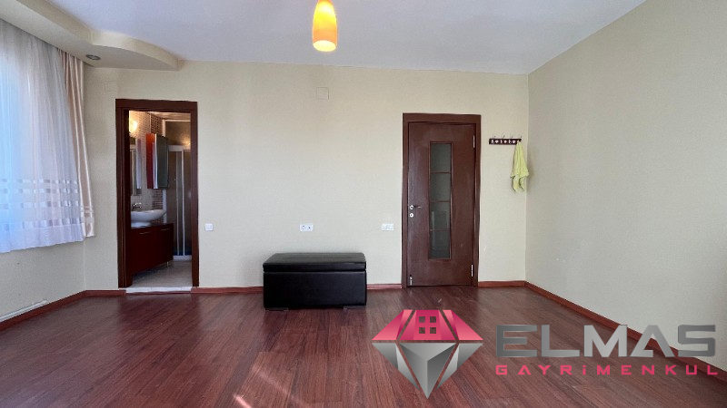 Elmas’tan Viranşehir’de Deniz Manzaralı Doğalgazlı Geniş Ferah 4+1