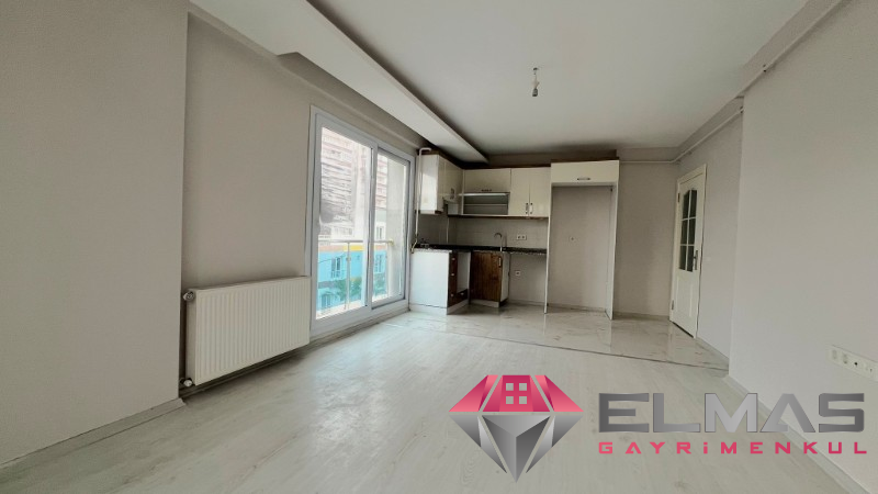 Elmas’tan Hürriyet Mah.’de  Doğalgazlı Kullanışlı 2+1